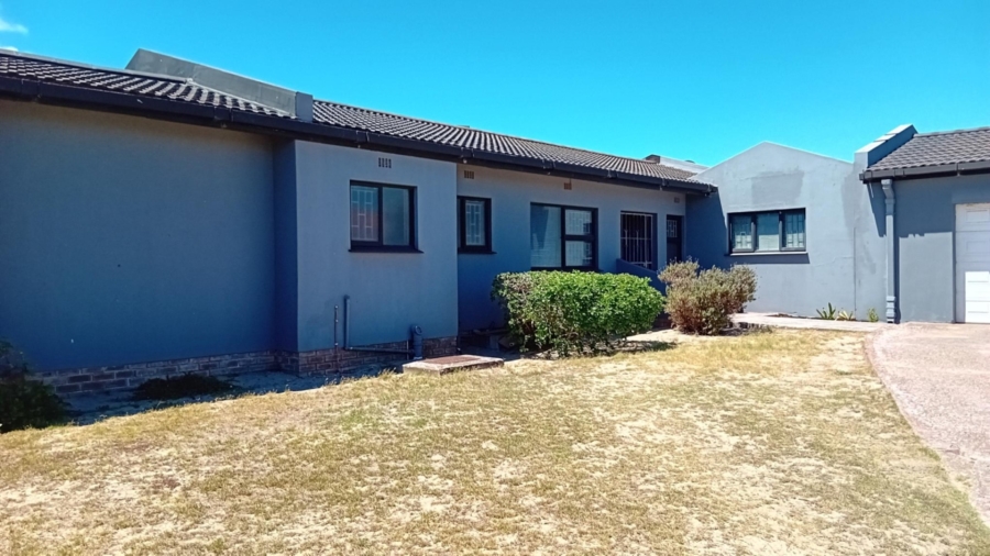 4 Bedroom Property for Sale in Parkersdorp Western Cape